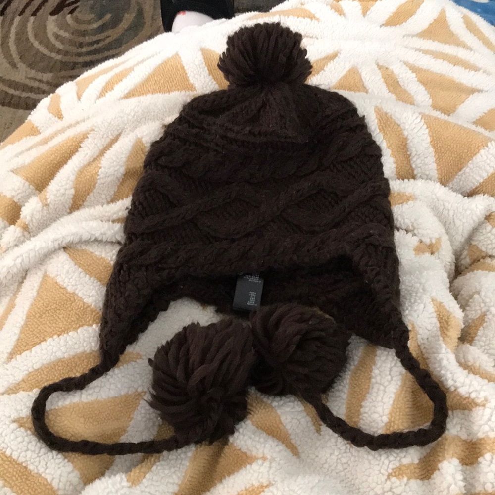 SOFT BROWN KNITTED BEANIE BY FOREVER 21 ONE SIZE FITS ALL ADULTS GREAT CONDITION